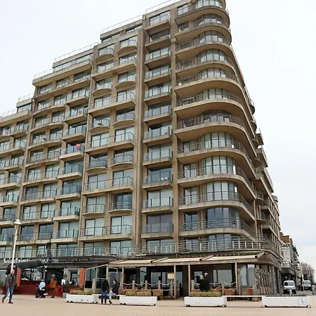 In Near The Beach, Cleaning Included Lägenhet