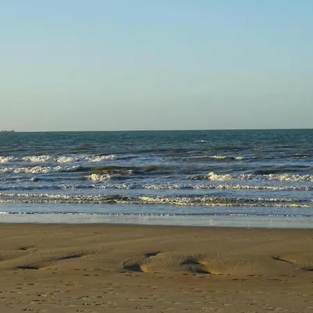 Lägenhet In Near The Beach, Cleaning Included Nieuwpoort